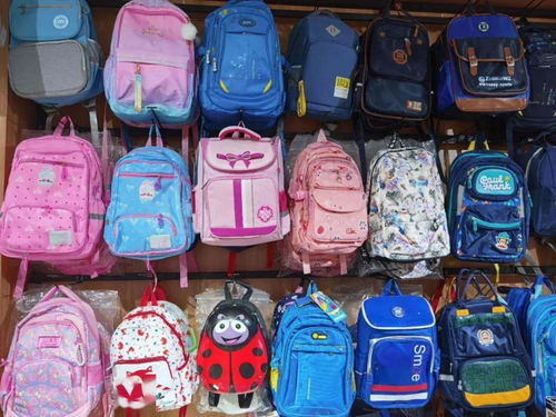 連續六天,這里的學生用品 玩具全場打折