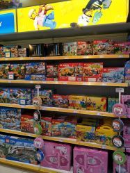 玩具反斗城 開啟全球玩具奇幻之旅